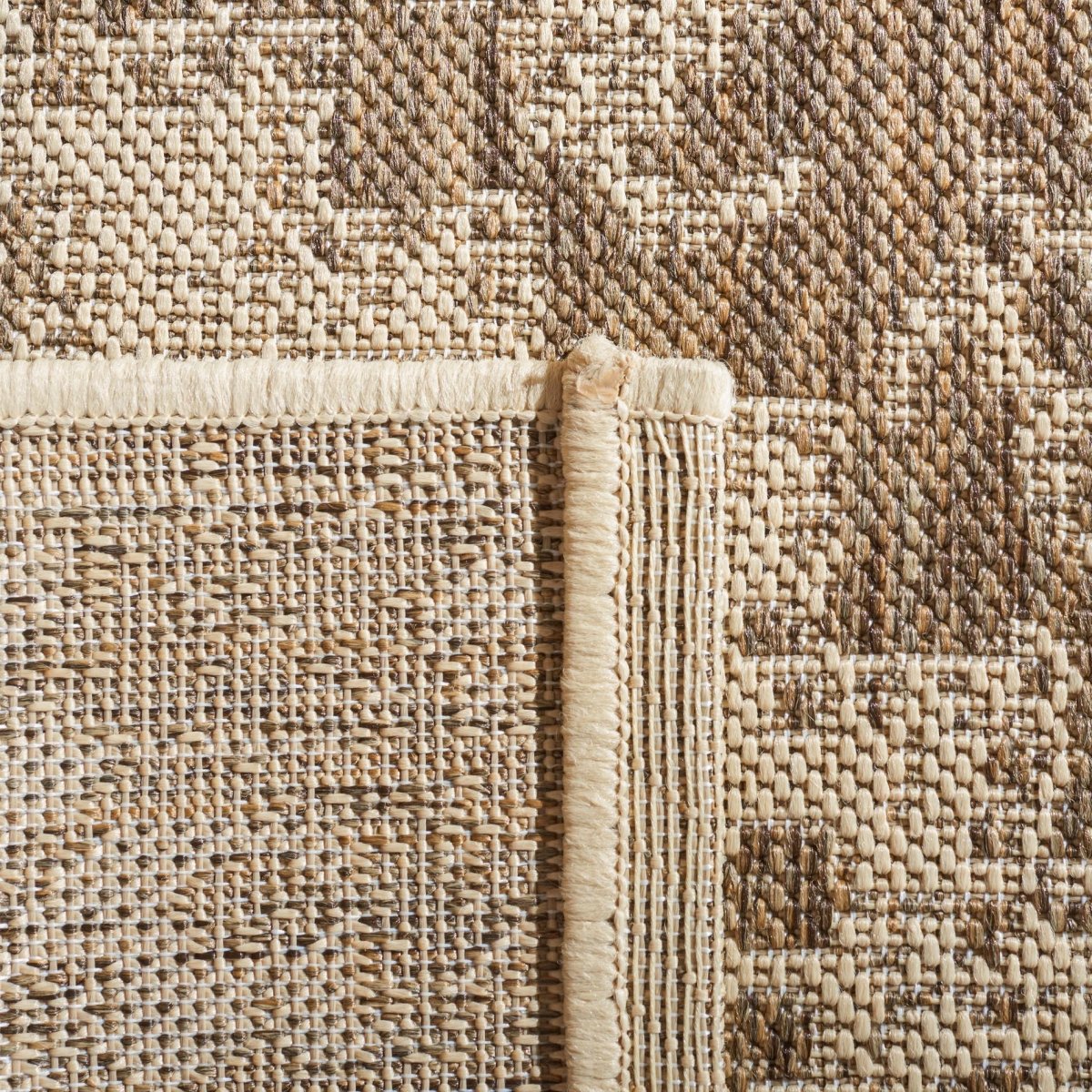 Safavieh Beach House Bhs137D Beige/Cream Rugs.