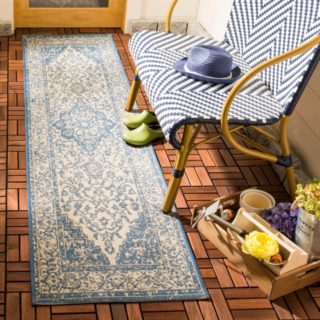 Safavieh Beach House Bhs137N Cream/Blue Rugs.