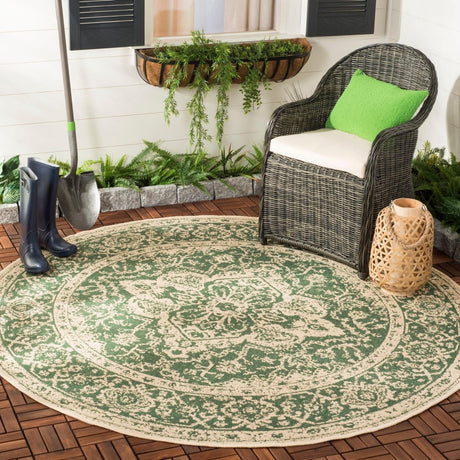 Safavieh Beach House Bhs137Y Green/Creme Rugs.