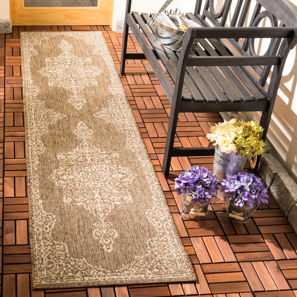 Safavieh Beach House Bhs180A Cream/Beige Rugs.