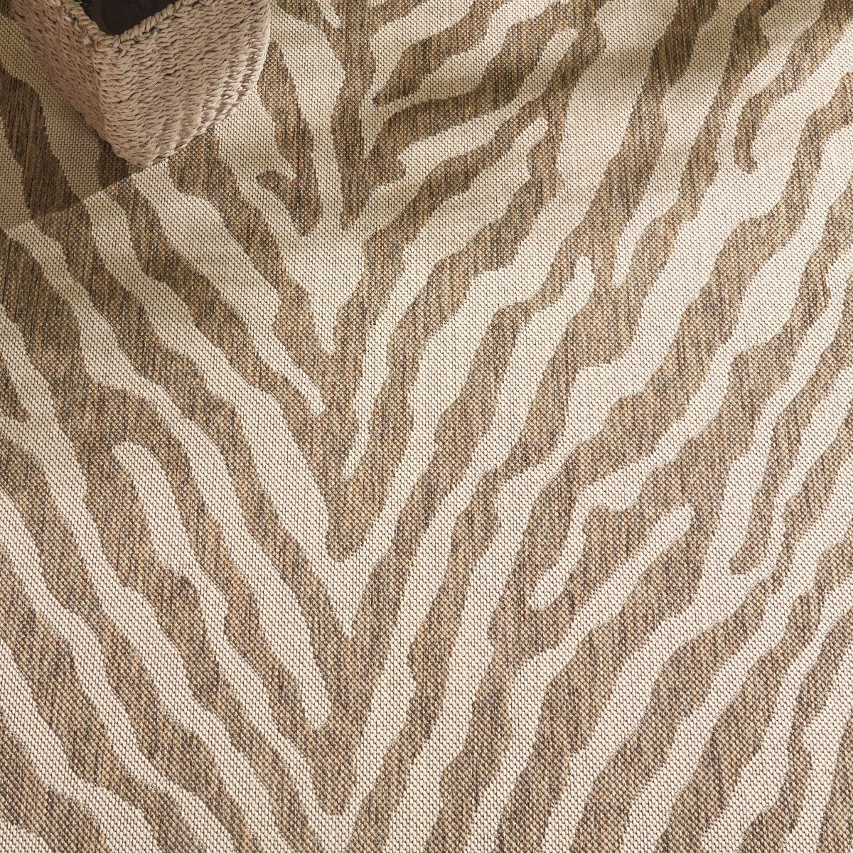 Safavieh Beach House Bhs182A Cream/Beige Rugs.