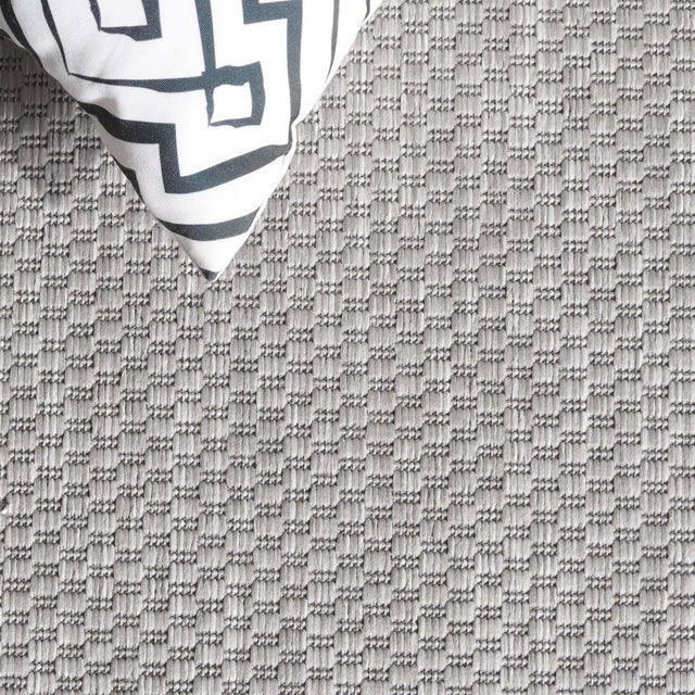 Safavieh Beach House Bhs260F Grey Rug.