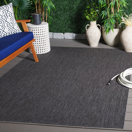 Safavieh Beach House Bhs260Z Black Rug.