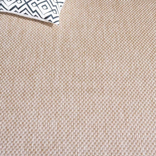 Safavieh Beach House Bhs272B Beige Rug.