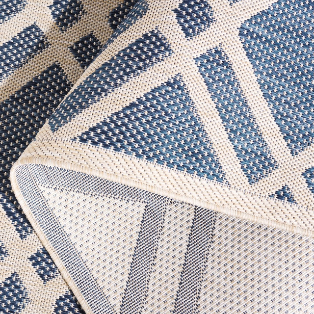 Safavieh Beach House Bhs282M Blue/Ivory Rug.