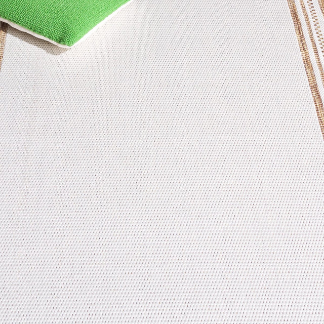 Safavieh Beach House Bhs284B Beige/Brown Rug.