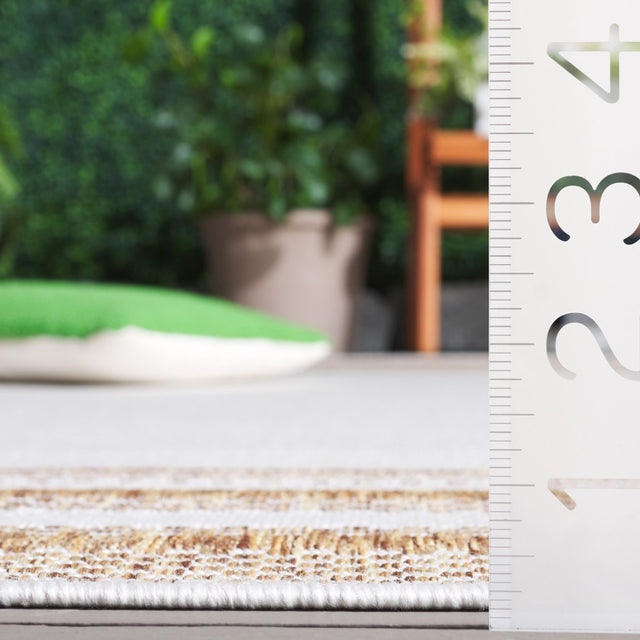 Safavieh Beach House Bhs284B Beige/Brown Rug.