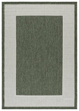 Safavieh Beach House 5'-3" x 7'-6" Rug in Green / Ivory