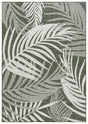 Safavieh Beach House 5'-3" x 7'-6" Rug in Green / Ivory