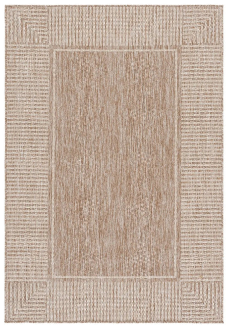 Safavieh Beach House 4'-0" x 6'-0" Rug in Beige / Light Beige