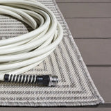 Safavieh Beach House 5'-3" x 7'-6" Rug in Grey / White