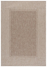 Safavieh Beach House 5'-3" x 7'-6" Rug in Beige / Light Beige