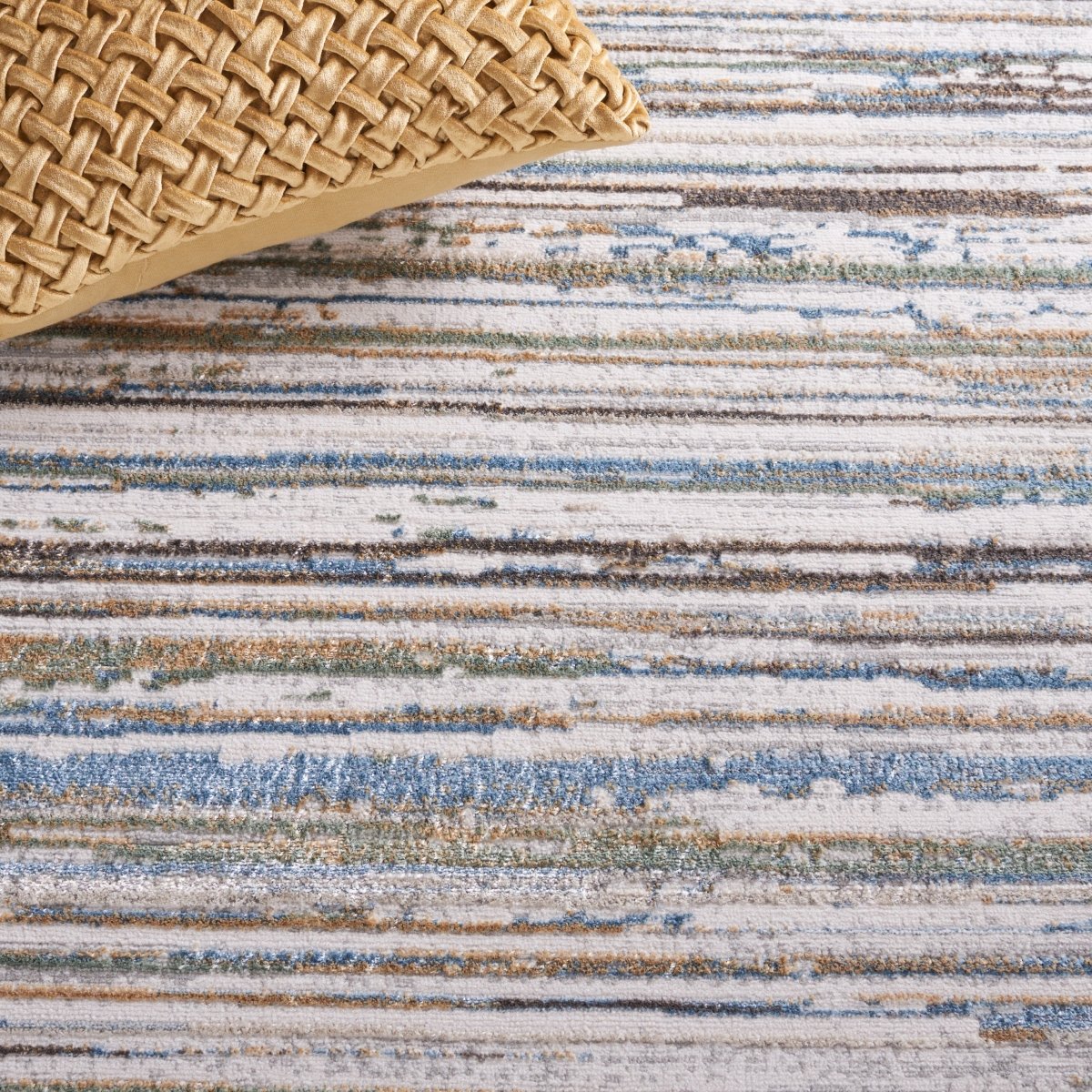 Safavieh Bel Air Bla240B Beige/Grey Rug.