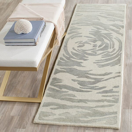 Safavieh Bella Bel128A Ivory / Grey Rugs.