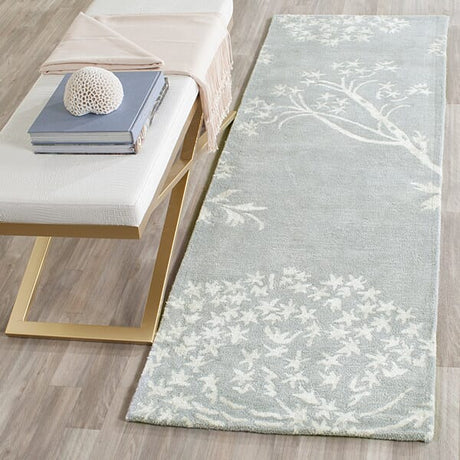 Safavieh Bella Bel131A Light Blue / Ivory Rugs.