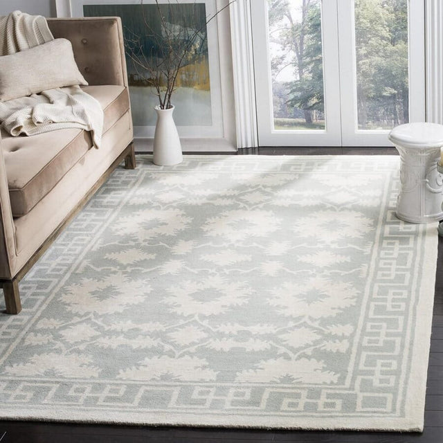 Safavieh Bella Bel132B Grey / Ivory Rugs.