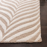 Safavieh Bella Bel135A Sand / Ivory Rugs - bel135a-5sq