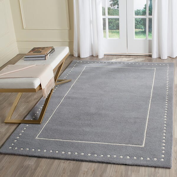 Safavieh Bella Bel151D Silver/Ivory Rug.