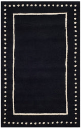 Safavieh Bella Bel151E Black/Ivory Rug.