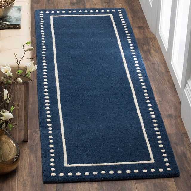 Safavieh Bella Bel151G Navy Blue/Ivory Rug.