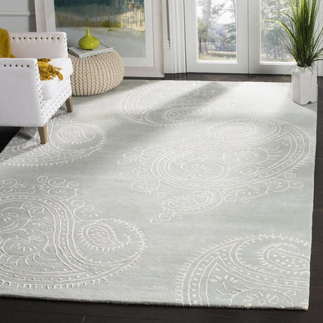 Safavieh Bella Bel153A Grey / Ivory Rugs.