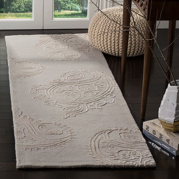 Safavieh Bella Bel153C Silver / Beige Rugs.