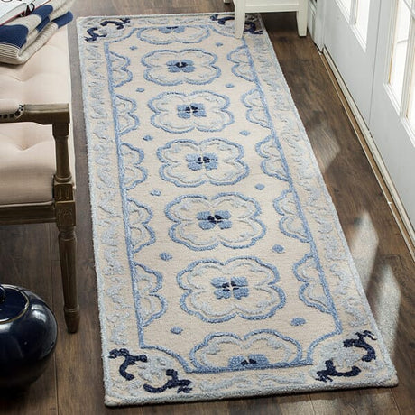 Safavieh Bella Bel154A Ivory / Blue Rugs.