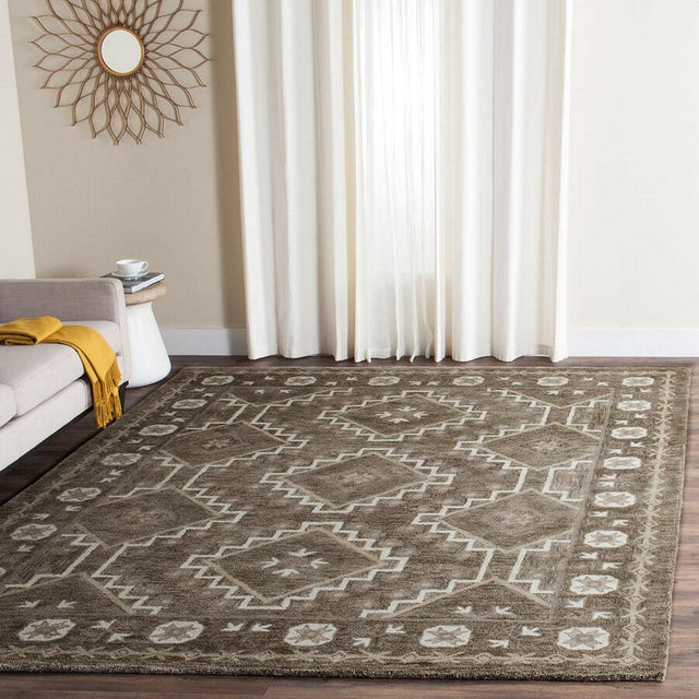 Safavieh Bella Bel672A Brown / Taupe Rugs.