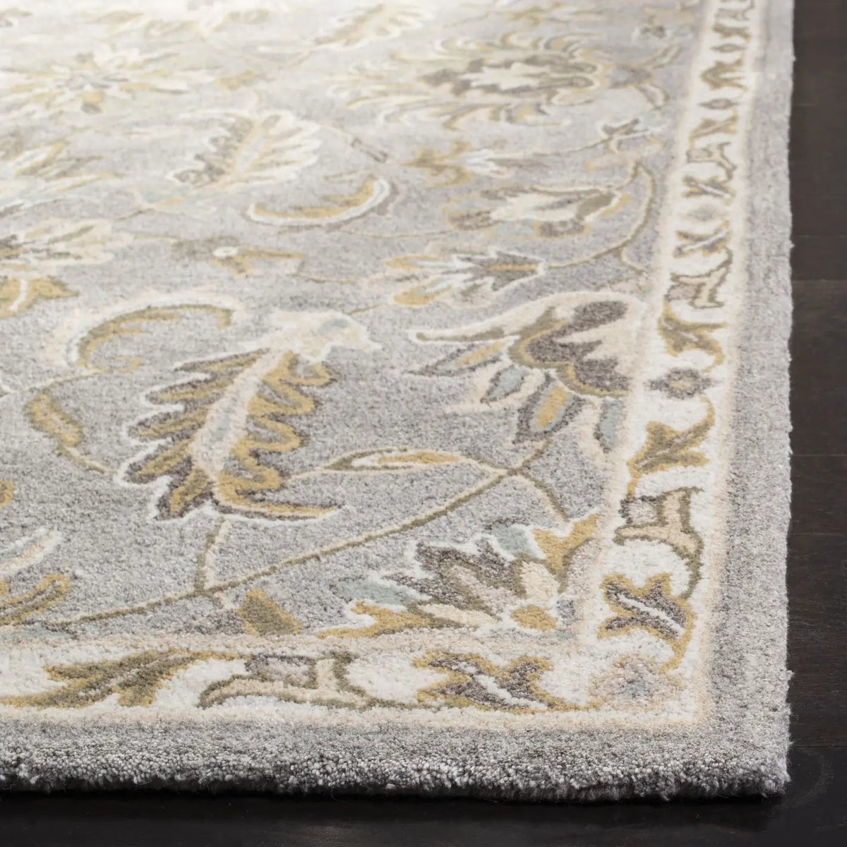 Safavieh Bella 5'-0" x 8'-0" Rug in Grey / Multi