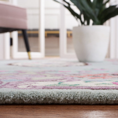 Safavieh Bellagio Blg535Y Light Green/Ivory Rug.