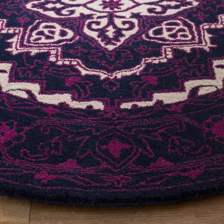 Safavieh Bellagio 5'-0" x 5'-0" Rug in Purple / Ivory