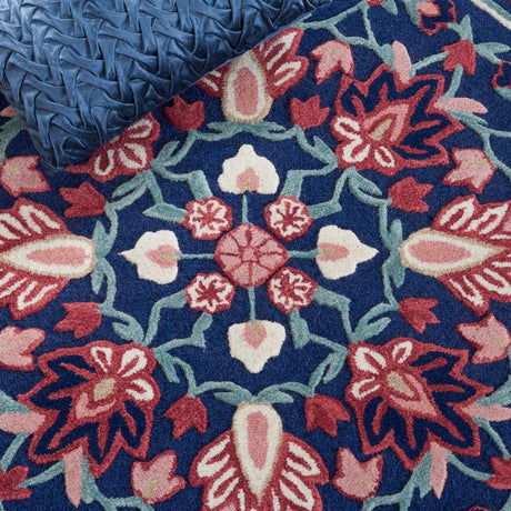 Safavieh Bellagio Blg601N Navy/Ivory Rug.