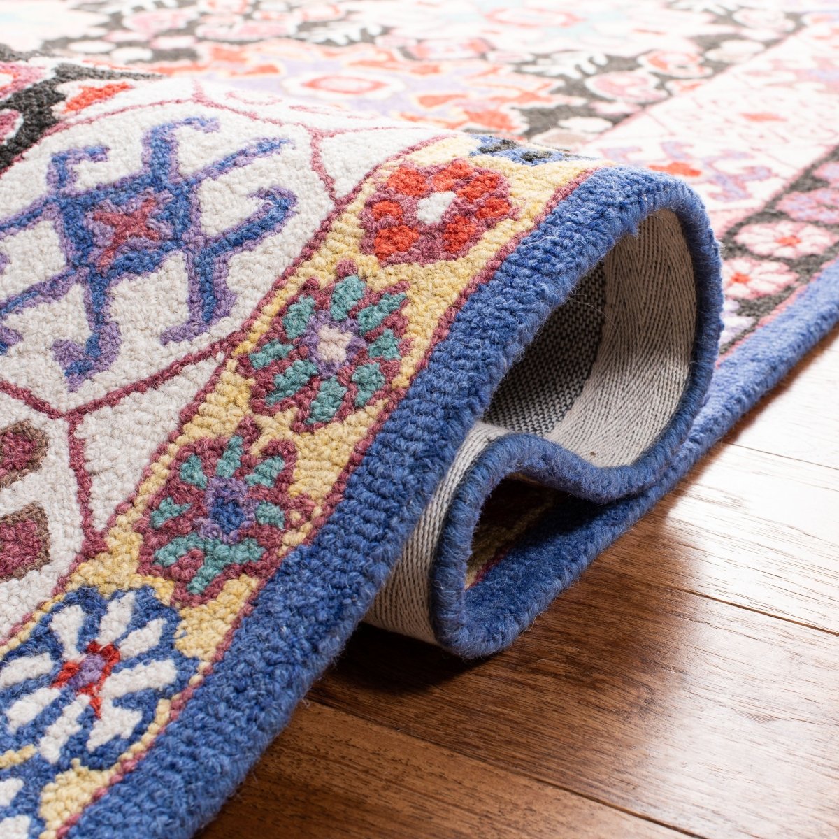 Safavieh Bellagio Blg606H Charcoal/Ivory Rugs.