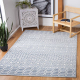 Safavieh Belmont Bmt132B Ivory/Navy Rugs.