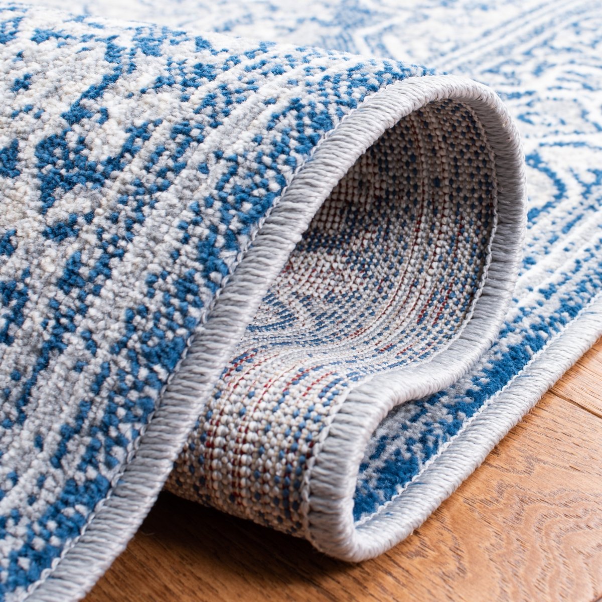 Safavieh Belmont Bmt134N Navy/Grey Rugs.