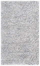 Safavieh Berber 3'-0" x 5'-0" Rug in Ivory / Dark Grey