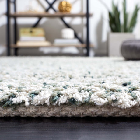 Safavieh Berber Brb101Y Ivory/Green Rug.