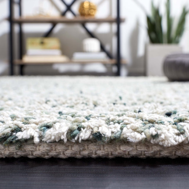 Safavieh Berber Brb101Y Ivory/Green Rug.