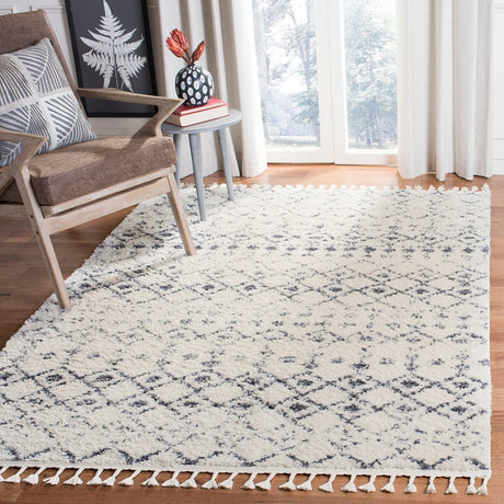 Safavieh Berber Fringe Shag Bfg516A Cream/Dark Grey Rug.