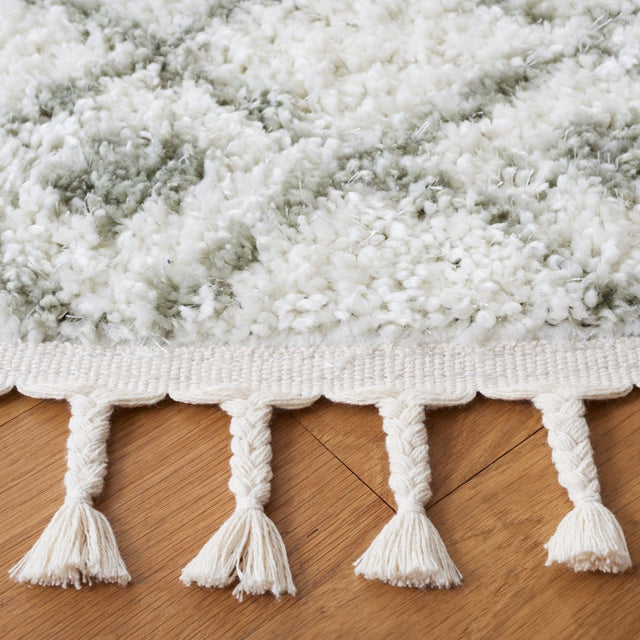 Safavieh Berber Fringe Shag Bfg516H Ivory/Sage Rug.