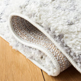 Safavieh Berber Fringe Shag Bfg516J Ivory/Grey Rug.