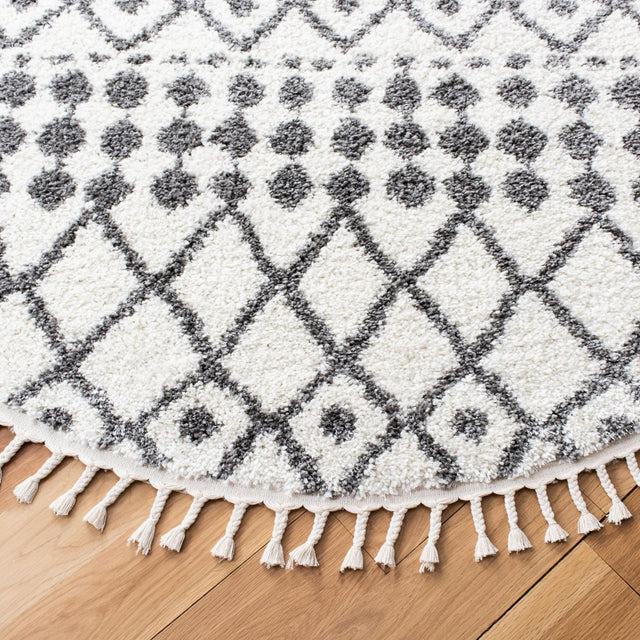 Safavieh Berber Fringe Shag Bfg538A Ivory/Dark Grey Rug.