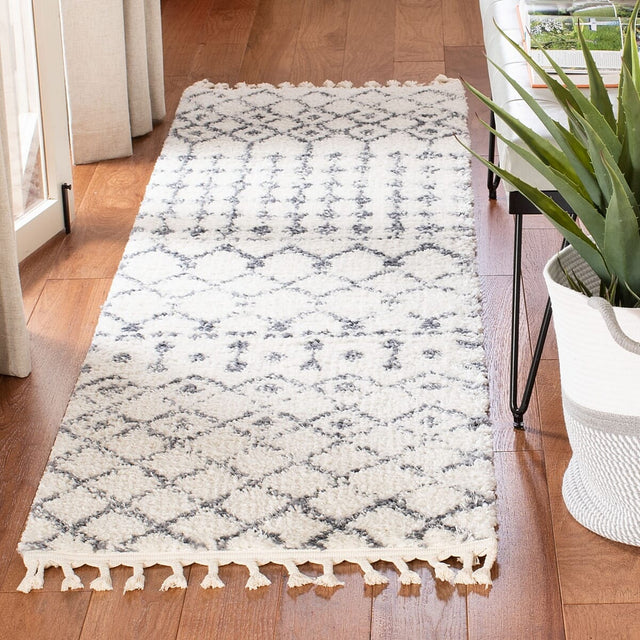 Safavieh Berber Fringe Shag Bfg540A Cream/Dark Grey Rug.