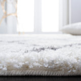 Safavieh Berber Shag Ber162C Cream/Light Grey Rug.