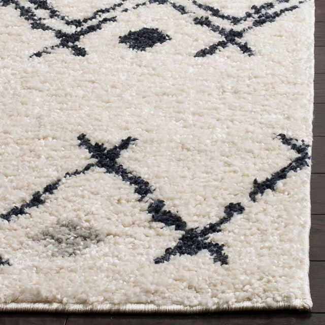 Safavieh Berber Shag Ber164D Cream/Navy Rug.