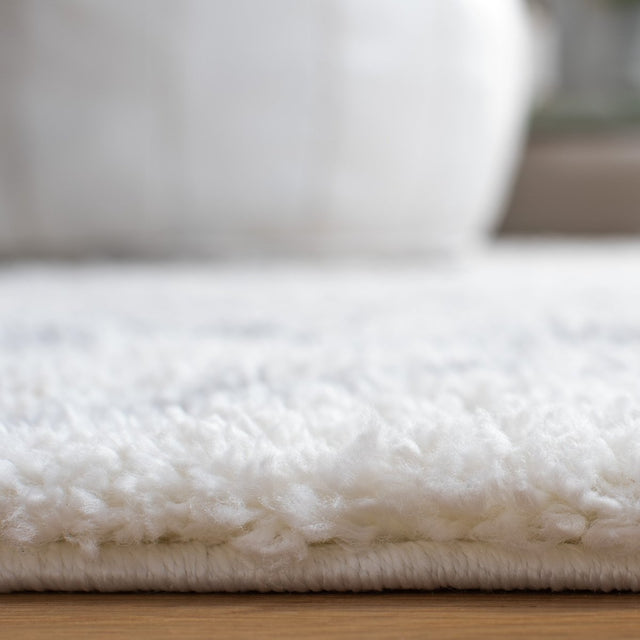 Safavieh Berber Shag Ber165F Ivory/Light Grey Rugs.