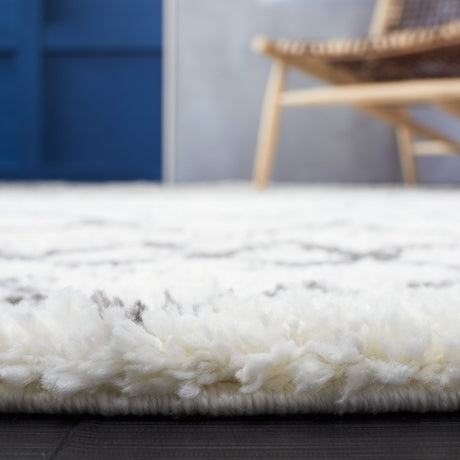 Safavieh Berber Shag Ber194A Ivory/Grey Rugs.