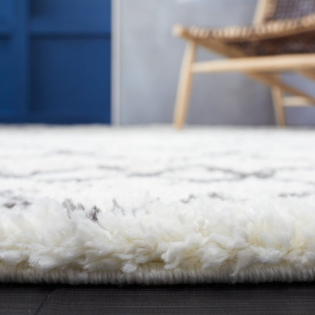 Safavieh Berber Shag Ber194A Ivory/Grey Rugs.