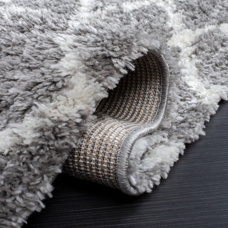 Safavieh Berber Shag Ber194F Grey/Ivory Rugs.