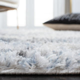 Safavieh Berber Shag Ber276A Ivory/Charcoal Rugs.